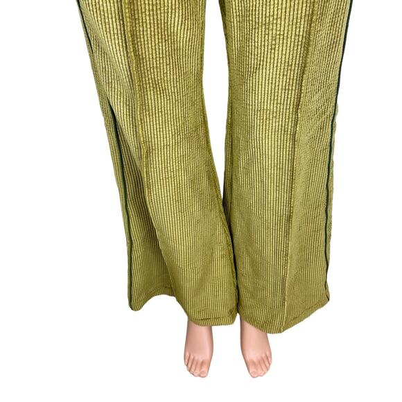 BDG Urban Outfitters Green Corduroy Flared Wide Leg Pull On Ankle Pants Size 26 - Picture 5 of 8
